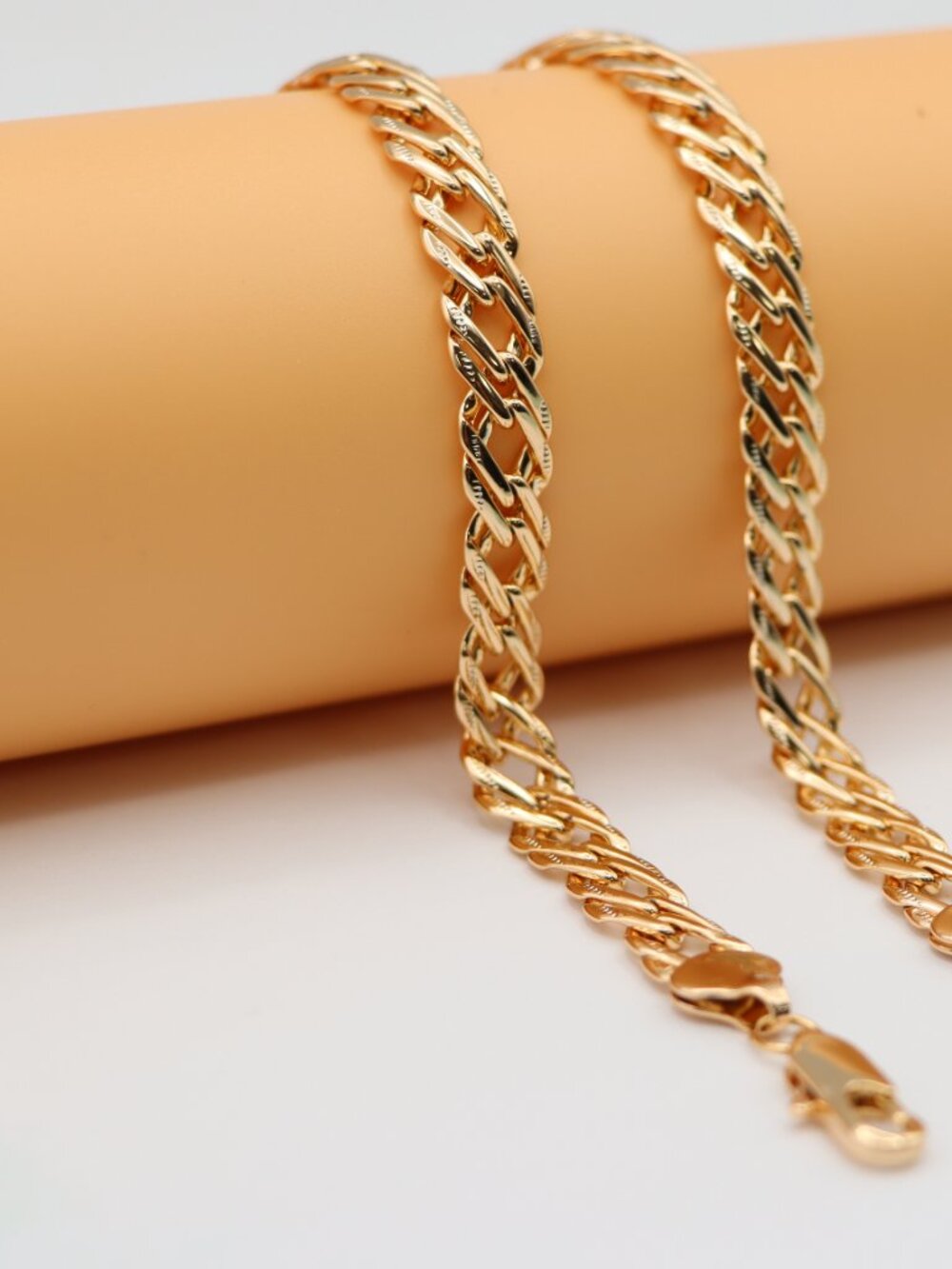 Textured Rose Gold Cuban Chain Necklace  Bold Shine, XPNL0127 - Picture 7 of 9